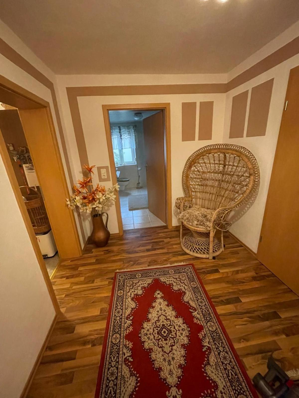 Schoene Ferienwohnung In Bahnhofsnaehe Fuer Urlaub, Studium Oder Arbeit Deggendorf Buitenkant foto